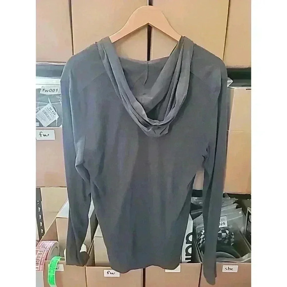 G By Guess Pullover Hoodie Long Sleeve Gray Men Size Large Style #Z34P1500000 - Picture 3 of 6